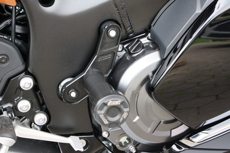 GSG MOTOTECHNIK GSGモトテクニック フレームスライダー GSX1300R HAYABUSA SUZUKI スズキ :  ウェビック1号店 - 通販 - Yahoo!ショッピング